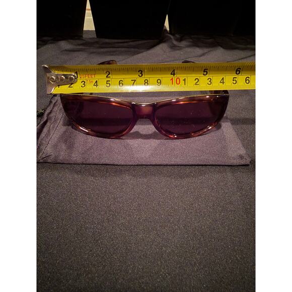 INI+IUM / Initium Brand Tortoise Shell Sunglasses Barely Used main image 7
